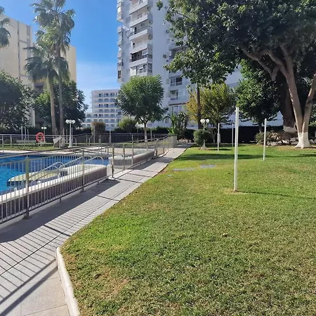 Apartmán Primera Linea Playa 2 Puerto Marina Edificio Diana 1 *